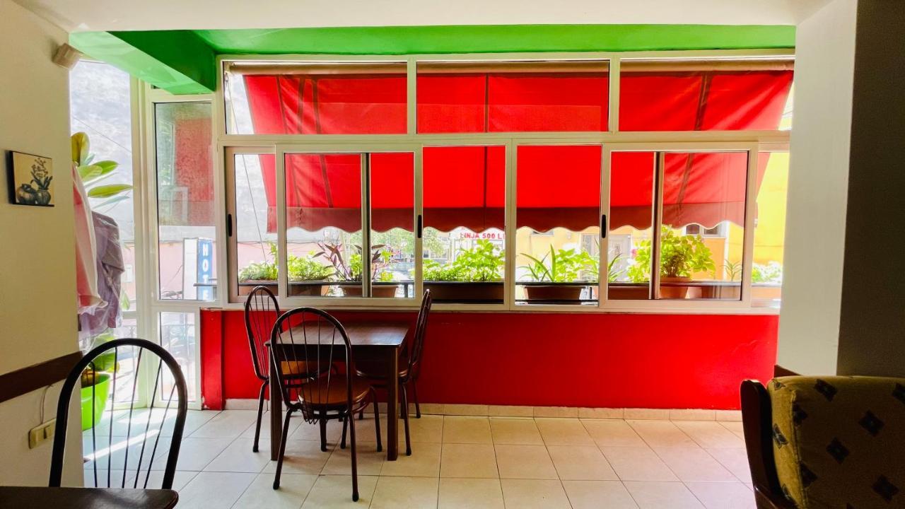 Hotel Drinos Тирана Екстериор снимка