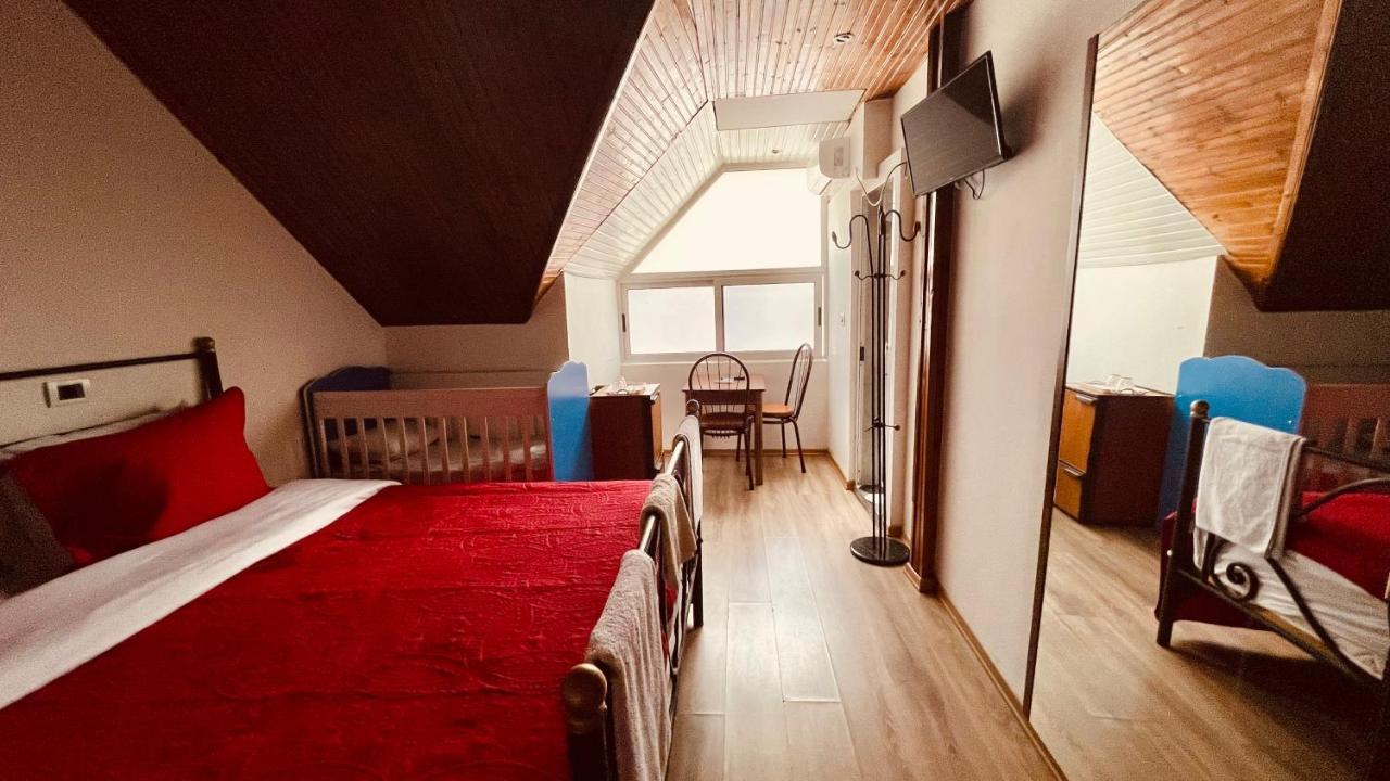 Hotel Drinos Тирана Екстериор снимка